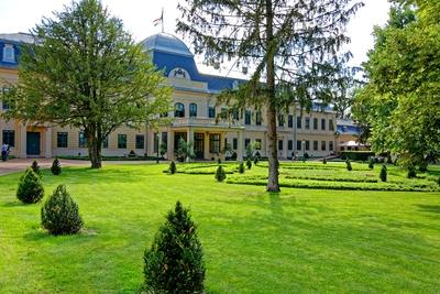 Harruckern-Wenckheim-Almásy-kastély, Gyula-stock-foto