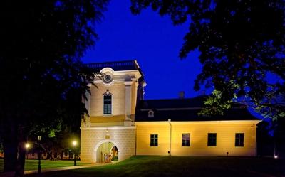 Harruckern-Wenckheim-Almásy-kastély, Gyula-stock-foto