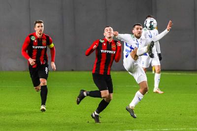 Honvéd FC-ZTE (2-2)-stock-foto