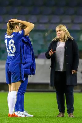 Chelsea FC v VfL Wolfsburg - UEFA Women's Champions League Quarter Final: Leg One-stock-photo