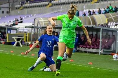 Chelsea FC v VfL Wolfsburg - UEFA Women's Champions League Quarter Final: Leg One-stock-photo