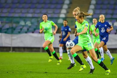 Chelsea FC v VfL Wolfsburg - UEFA Women's Champions League Quarter Final: Leg One-stock-photo