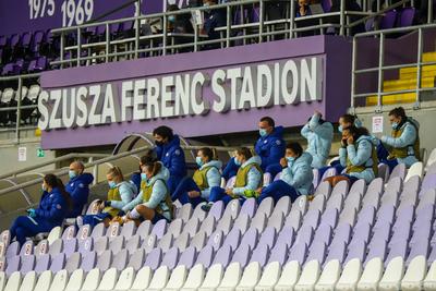 Chelsea FC v VfL Wolfsburg - UEFA Women's Champions League Quarter Final: Leg One-stock-photo