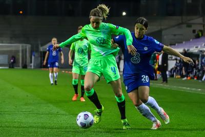 Chelsea FC v VfL Wolfsburg - UEFA Women's Champions League Quarter Final: Leg One-stock-photo