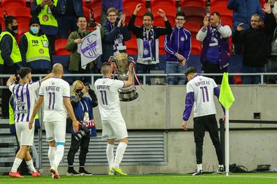 MOL Fehervar FC v Újpest FC: Hungarian Cup Final / Magyar Kupa döntő - MOL Fehérvár FC-Újpest FC-stock-photo