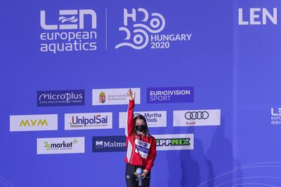 LEN European Aquatics Championships, Women's 1m Springboard Diving - podium-stock-foto
