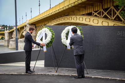 Danube shipwreck - The monument to the victims of the Mermaid was inaugurated-stock-photo