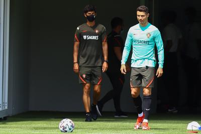 FBL-EURO-2020-2021-POR-TRAINING-stock-foto