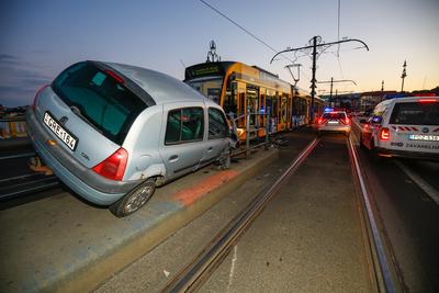 Baleset a Margit hídon-stock-foto