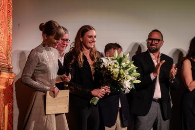 Katinka díszbemutató-stock-foto