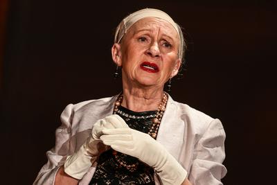 A hosszú élet titka című darab.-stock-foto