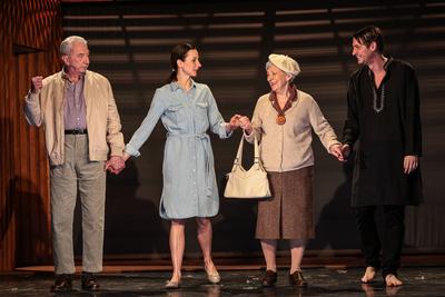 A hosszú élet titka című darab.-stock-foto