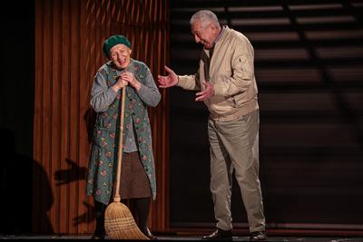 A hosszú élet titka című darab.-stock-foto