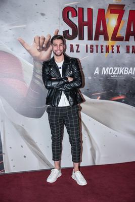 Shazam premier-stock-foto