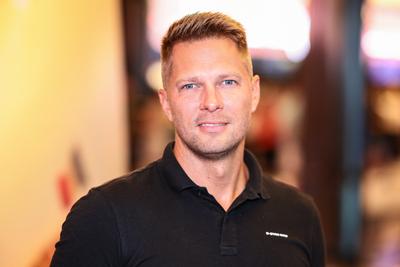 Védelmező 3. magyaroszági premierje.-stock-foto