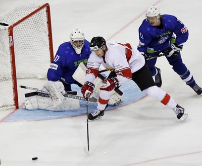 2018 IIHF Ice Hockey World Championship Division I Group A - Day Four-stock-foto