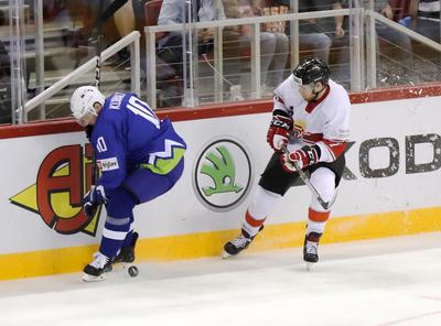 2018 IIHF Ice Hockey World Championship Division I Group A - Day Four-stock-foto