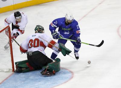 2018 IIHF Ice Hockey World Championship Division I Group A - Day Four-stock-foto
