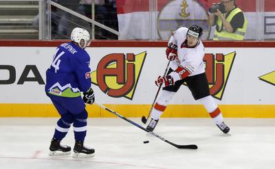 2018 IIHF Ice Hockey World Championship Division I Group A - Day Four-stock-foto