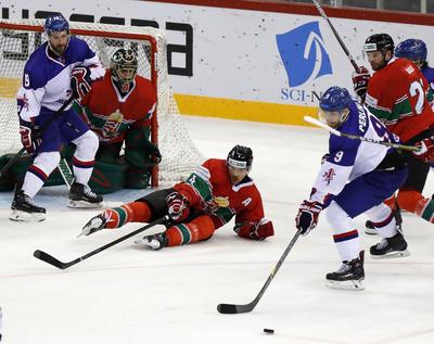 2018 IIHF Ice Hockey World Championship Division I Group A - Day Seven-stock-foto