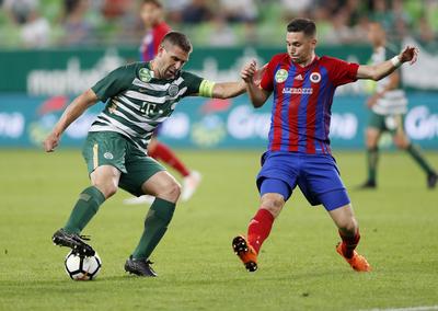 Ferencvarosi TC v Vasas FC - Hungarian OTP Bank Liga-stock-foto