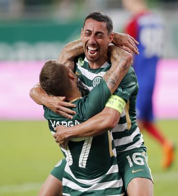 Ferencvarosi TC v Vasas FC - Hungarian OTP Bank Liga-stock-foto