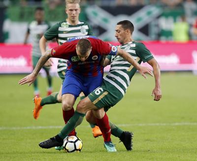 Ferencvarosi TC v Vasas FC - Hungarian OTP Bank Liga-stock-foto