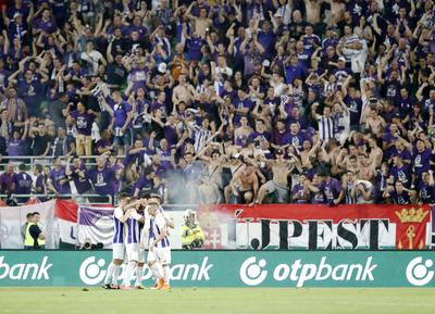 Puskas Akademia FC v Ujpest FC - Hungarian Cup Final-stock-foto