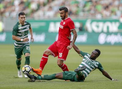 Ferencvarosi TC v DVTK - Hungarian OTP Bank Liga-stock-photo