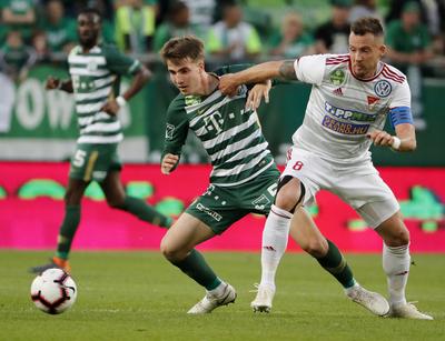 Ferencvarosi TC v DVSC - Hungarian OTP Bank Liga-stock-photo