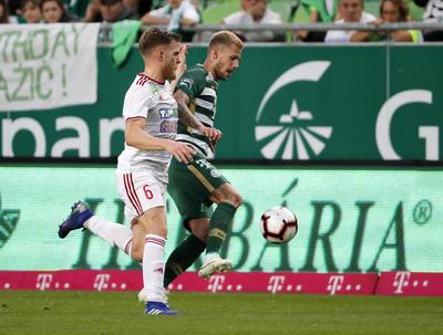 Ferencvarosi TC v DVSC - Hungarian OTP Bank Liga-stock-photo