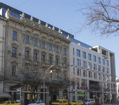 Courtyard Marriott Hotel-stock-foto