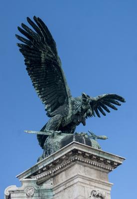 Turul szobor budavári palota-stock-foto