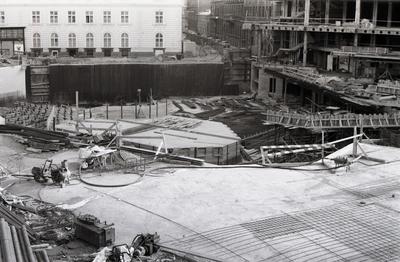 1980 a Marx tér építése-stock-foto