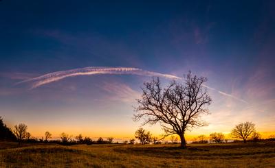 Egy őszi naplemente a Balatonakali közelében-stock-foto
