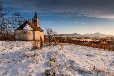 Tél a szőlőhegyi kápolna mellett, Káptalantóti közelében-stock-foto
