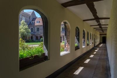 Egyetemi épület belső udvara, Cambridge.-stock-foto