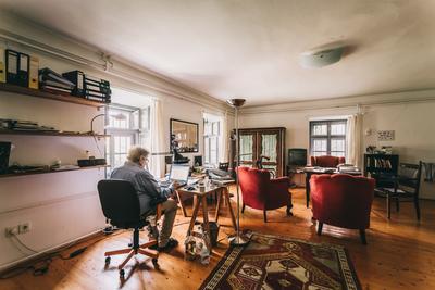 Konrád György-stock-foto