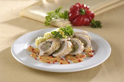 gödöllői töltött csirke 2-stock-foto