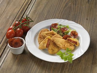 kolbász palacsintatésztában2-stock-foto