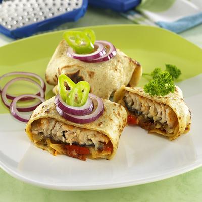 lecsós ponty palacsintában-stock-foto