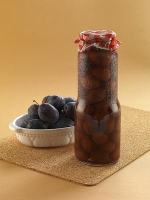 Szilva vagy ringlóbefőtt-stock-foto