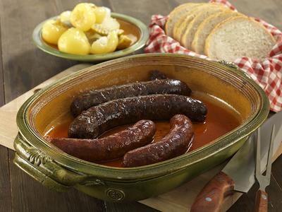 sütnivaló kolbász és hurka-stock-foto