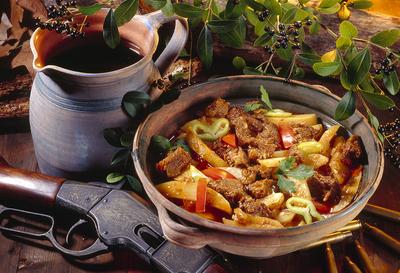 Vaddisznópörkölt puszta módra-stock-foto