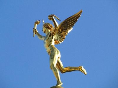 Párizs - Bastille tér - szabadság-stock-foto