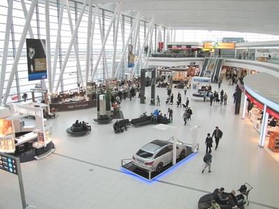 A Ferihegyi repülõtér utacsarnoka-stock-foto