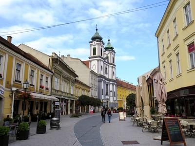 Székesfehérvár - Fõ utca-stock-foto