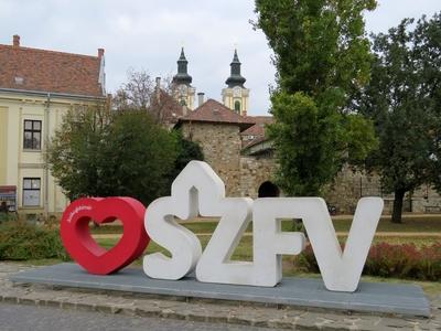 Szeretlek Székesfehérvár-stock-foto