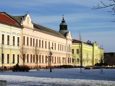 Hajdúböszörményi iskolák-stock-foto
