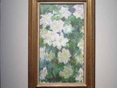 Claude Monet: Fehér klematisz-stock-foto